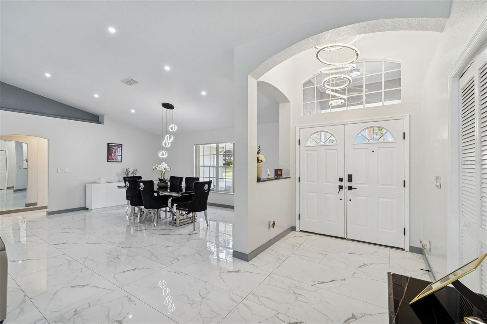 LINKS AT SEVEN HILLS - Residential Lease