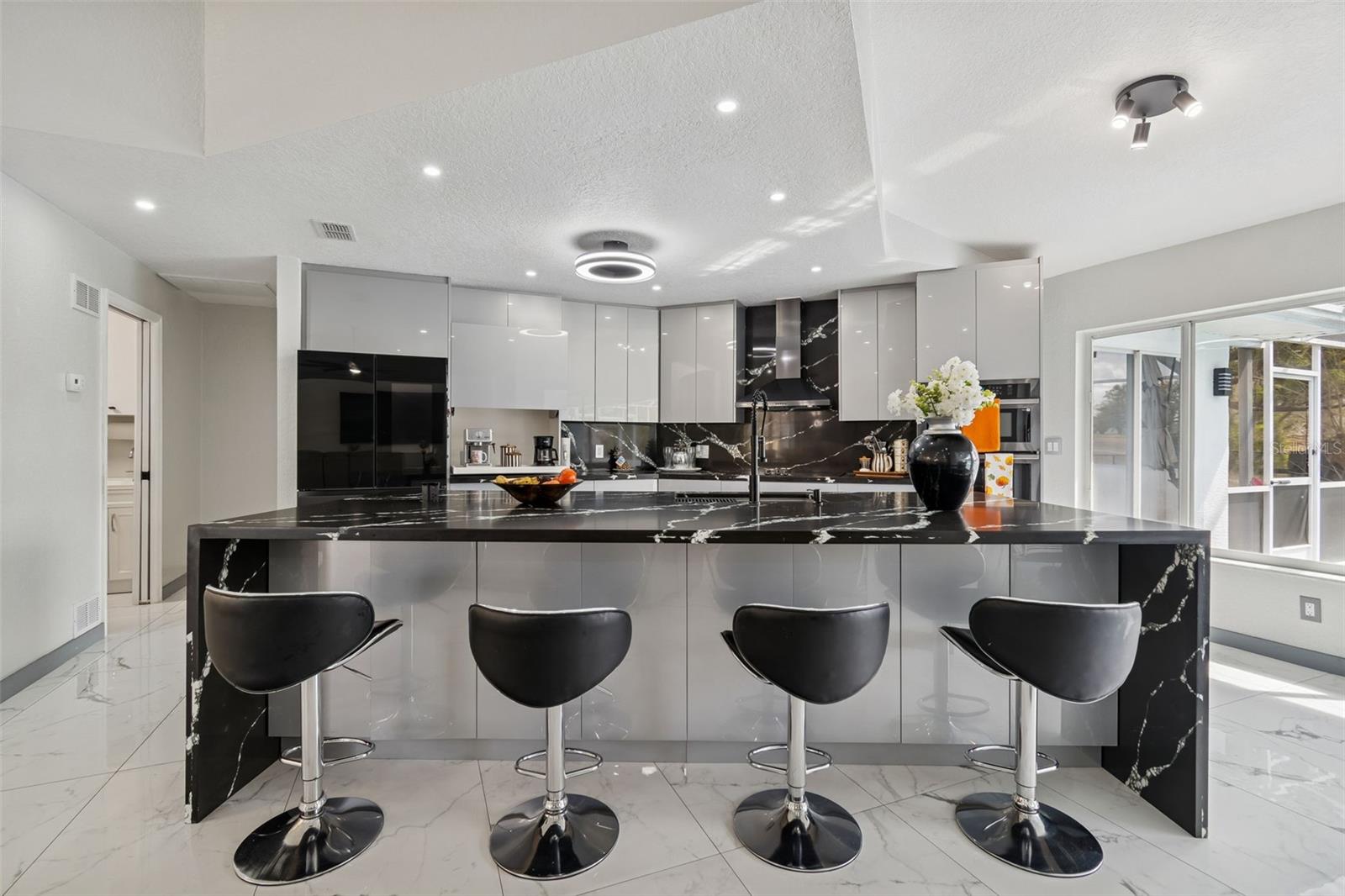 LINKS AT SEVEN HILLS - Residential Lease