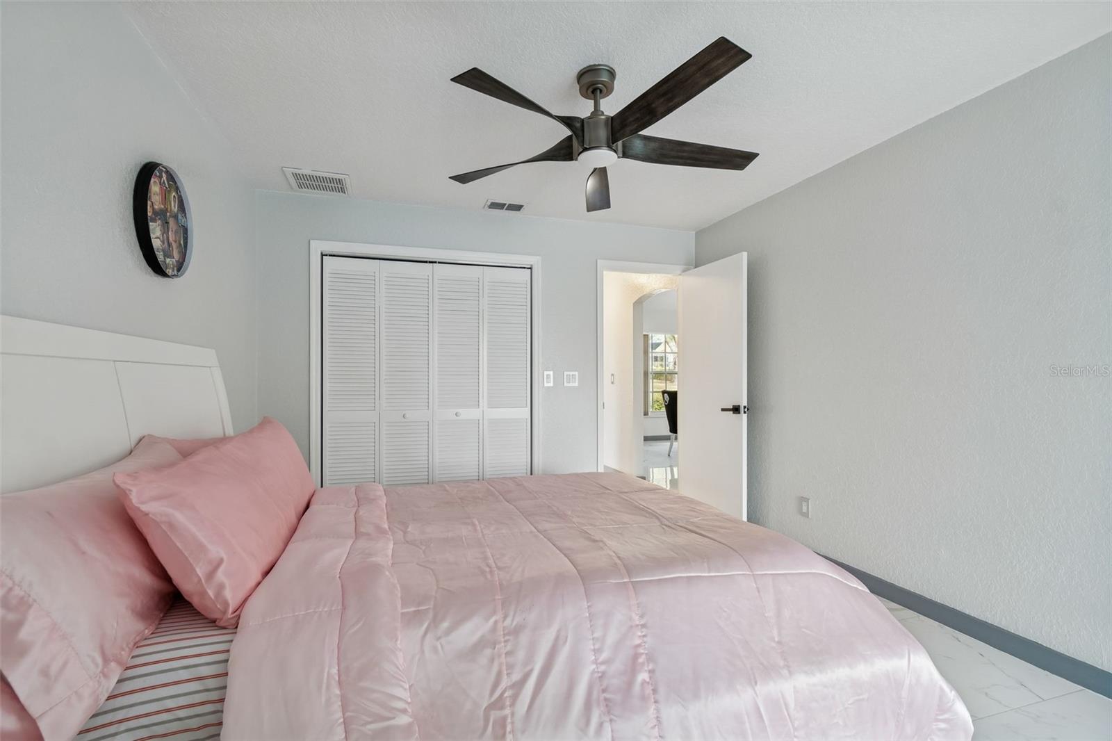 LINKS AT SEVEN HILLS - Residential Lease