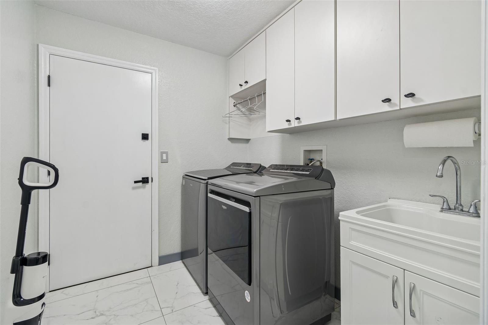 LINKS AT SEVEN HILLS - Residential Lease