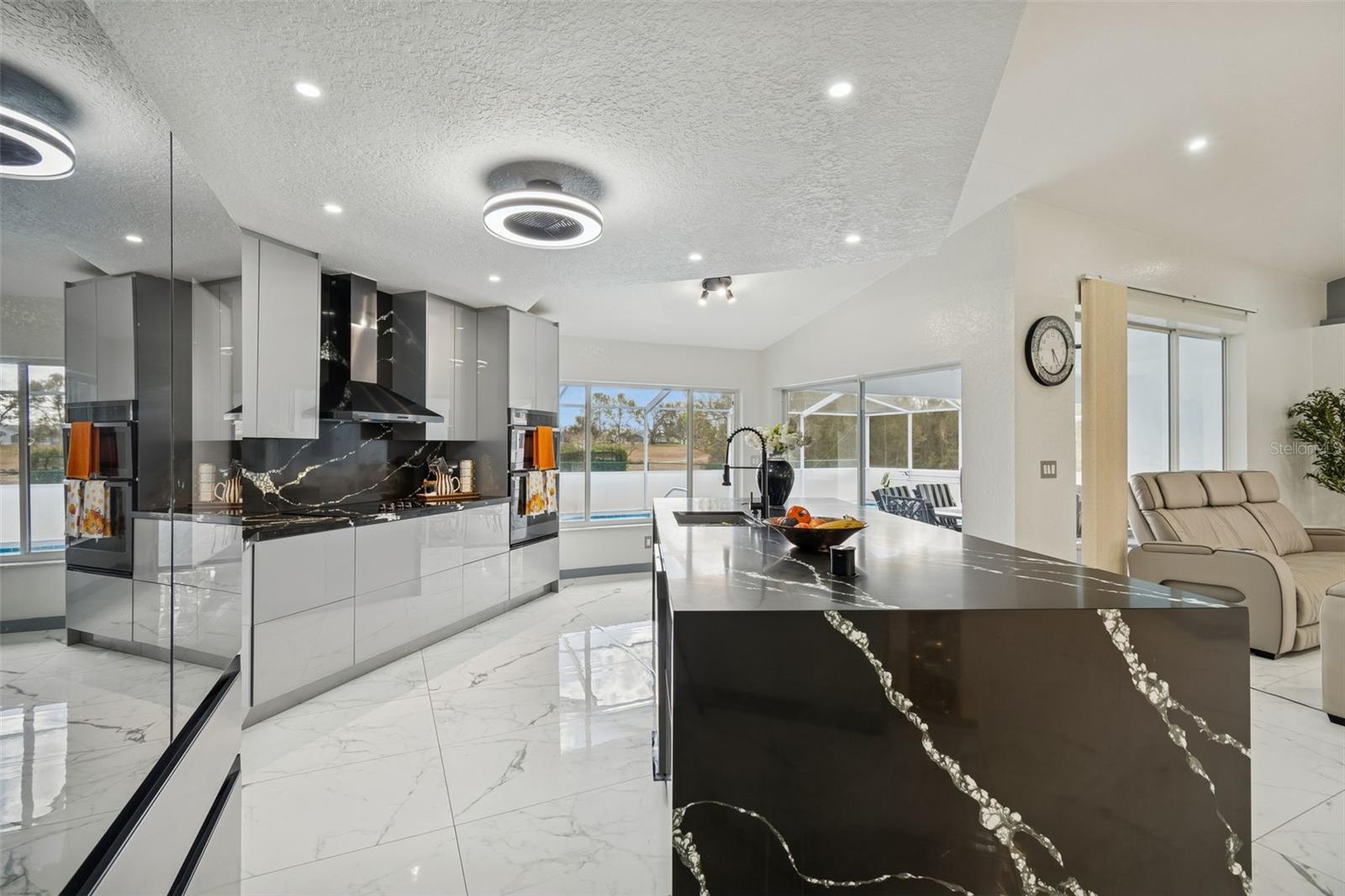 LINKS AT SEVEN HILLS - Residential Lease