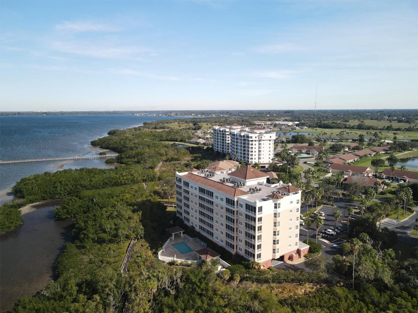 BAY POINTE - Residential