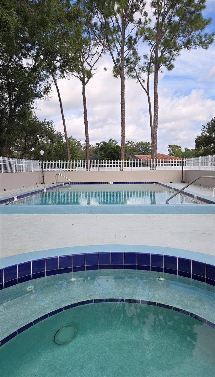 WESTCHESTER LAKE TWNHMS - Residential