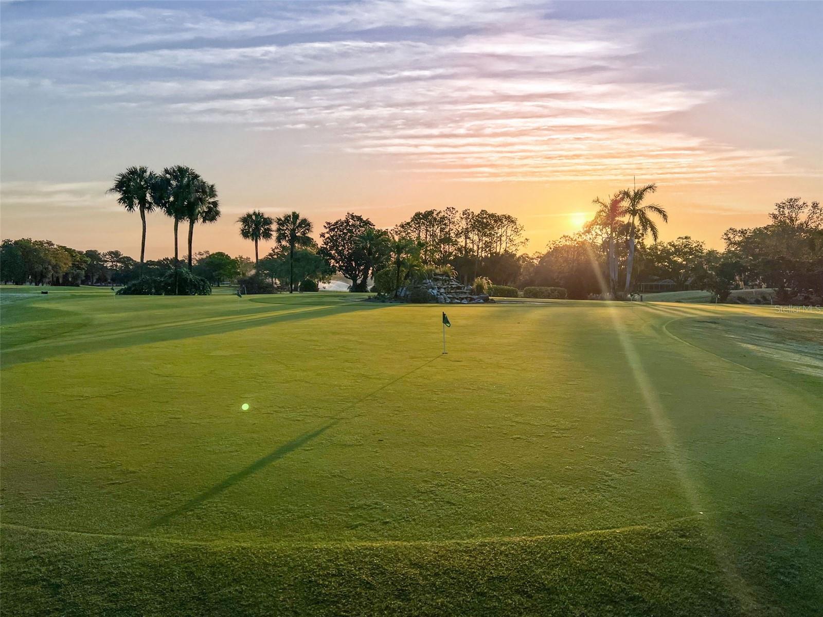 WESTCHESTER LAKE TWNHMS - Residential