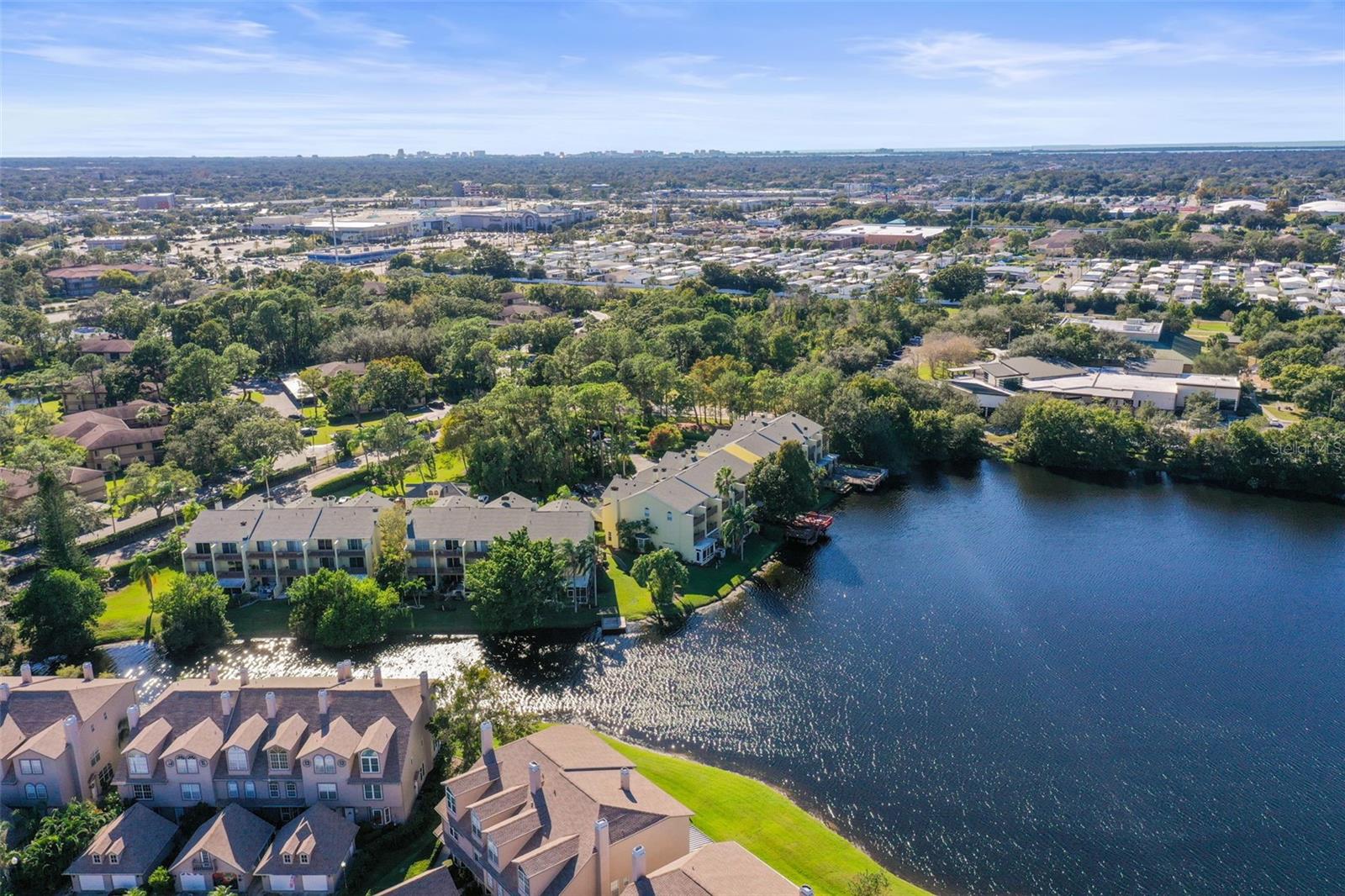 WESTCHESTER LAKE TWNHMS - Residential