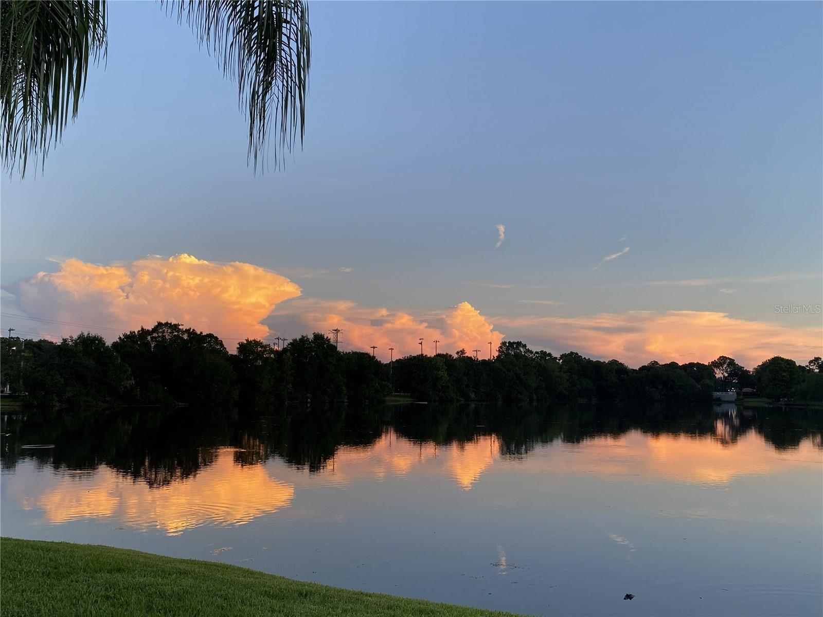 WESTCHESTER LAKE TWNHMS - Residential