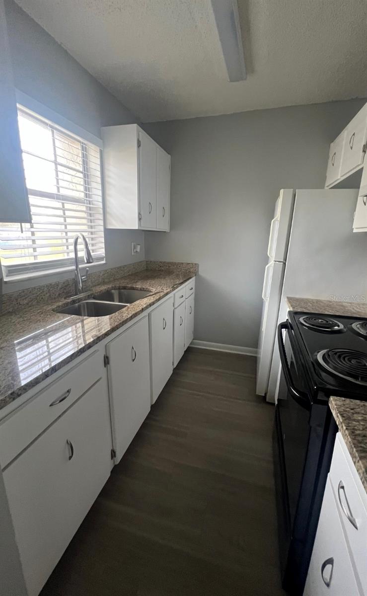 RUSKIN COLONY FARMS - Residential Lease