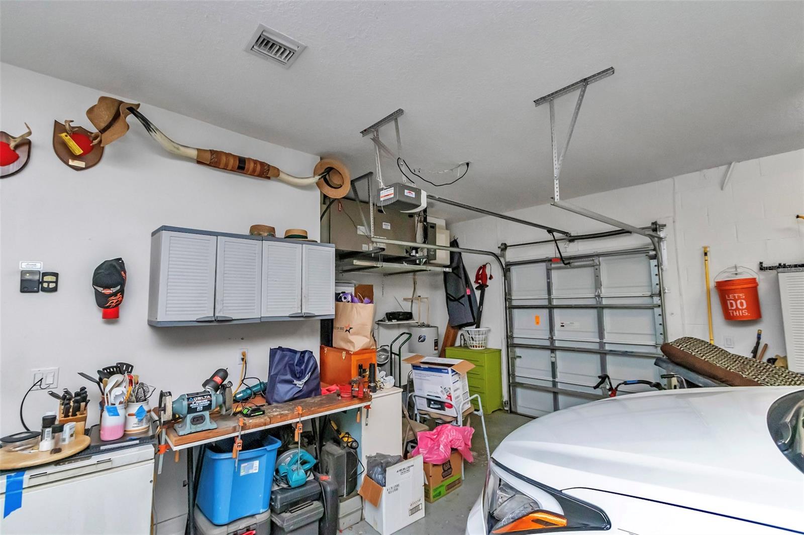 HARBOR HILLS THE GROVE - Residential