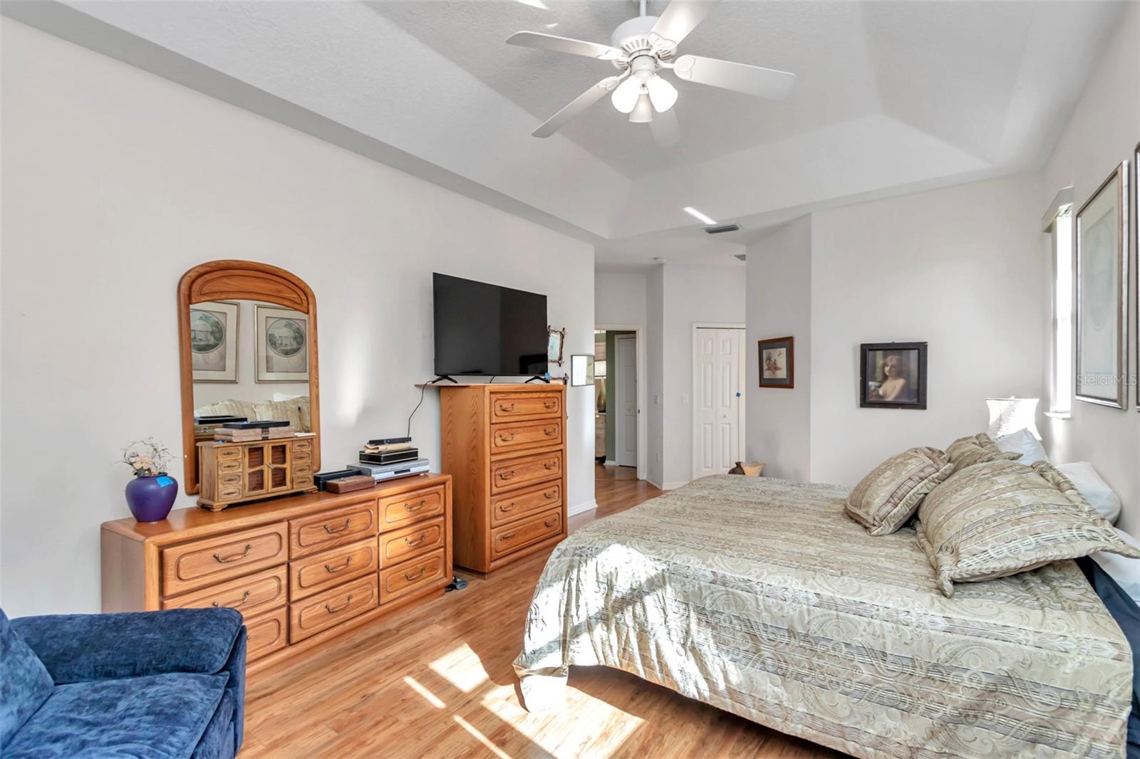 HARBOR HILLS THE GROVE - Residential