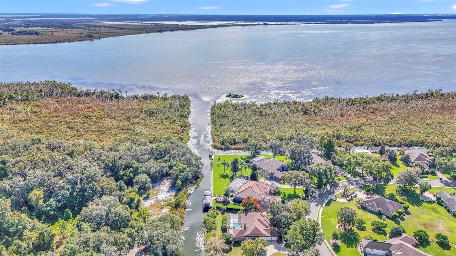 HARBOR HILLS THE GROVE - Residential