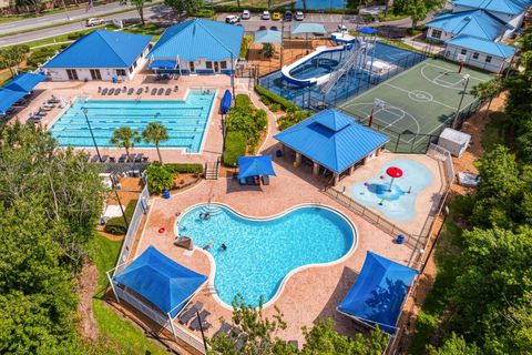 A home in WESLEY CHAPEL