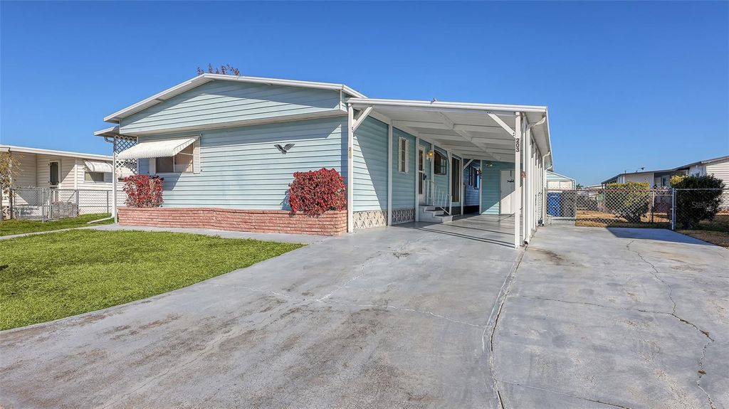 Photo of 203 50th Avenue Plaza E, Bradenton, FL 34203 (MLS # A4681343)