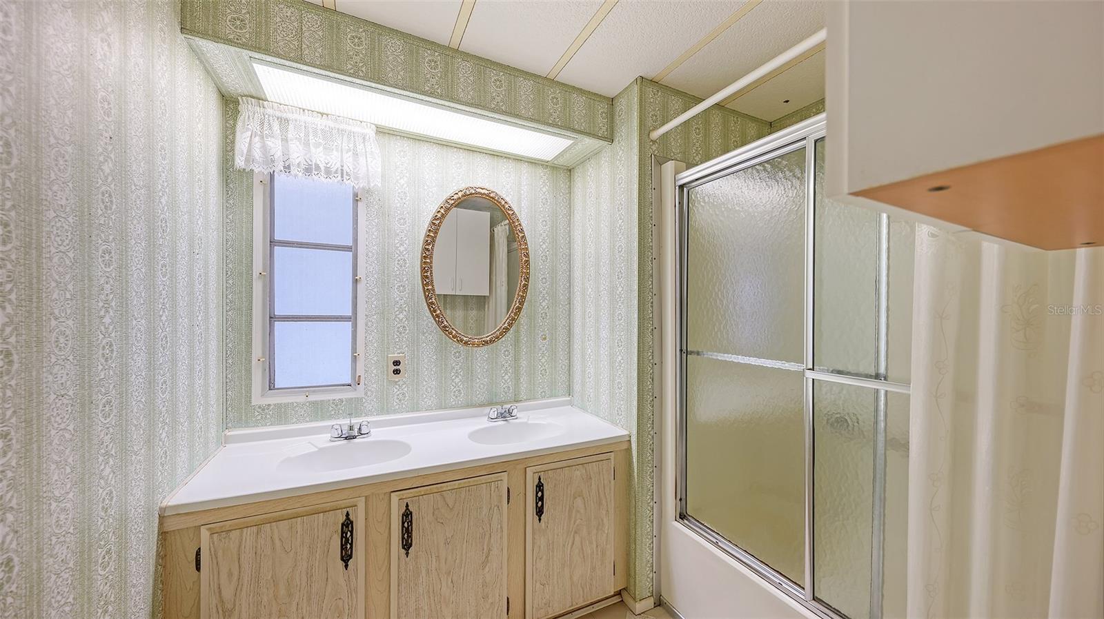 CASA LOMA MOBILEHOME - Residential