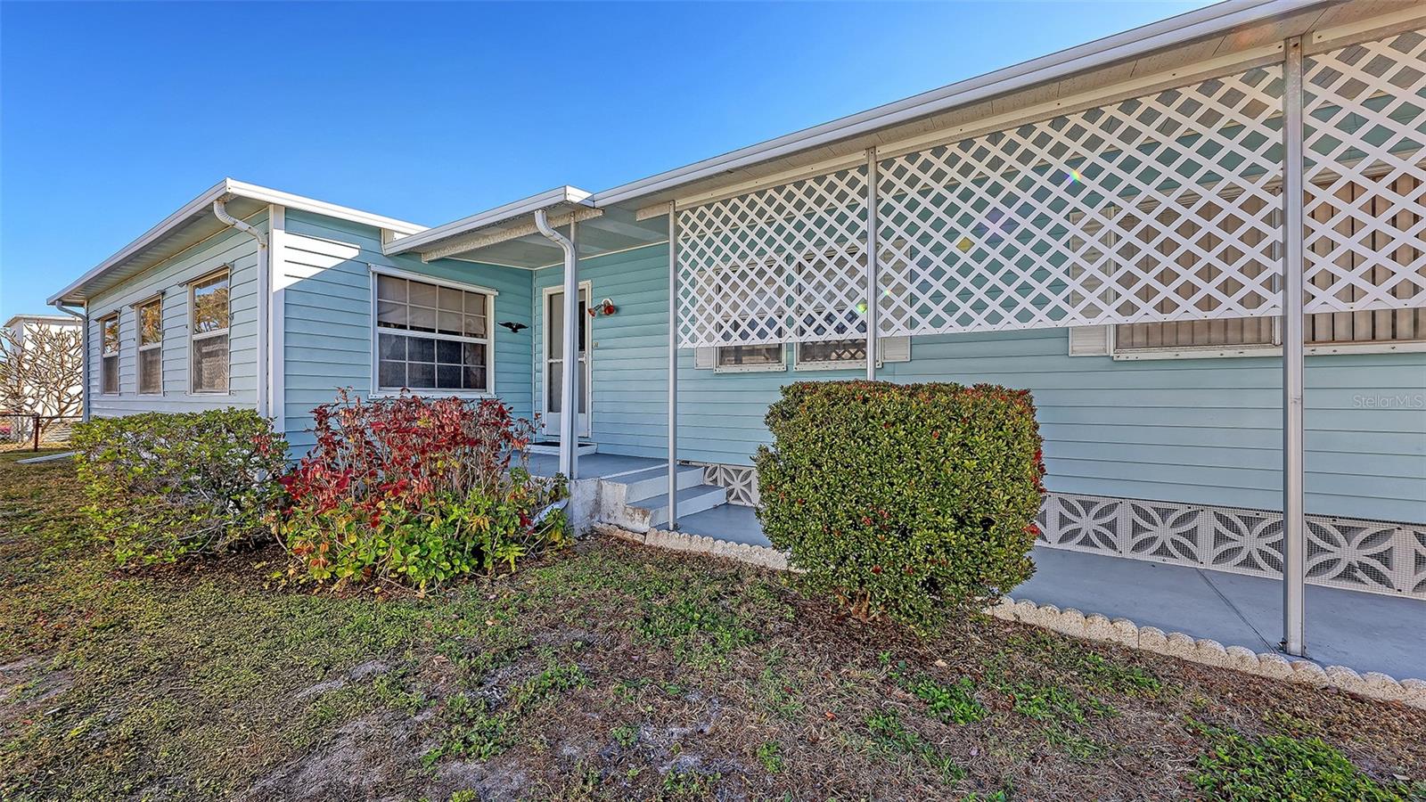 CASA LOMA MOBILEHOME - Residential