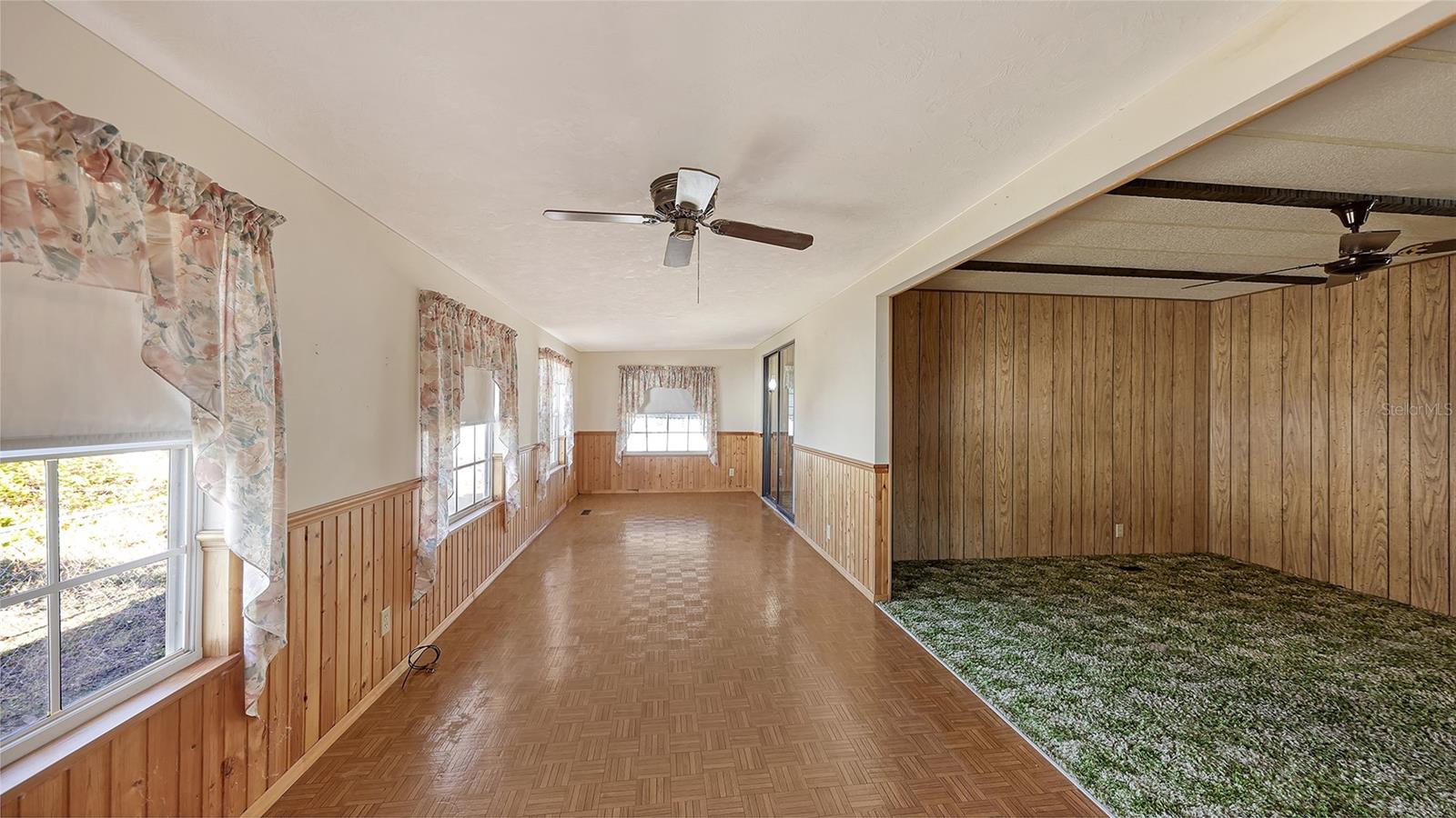 CASA LOMA MOBILEHOME - Residential