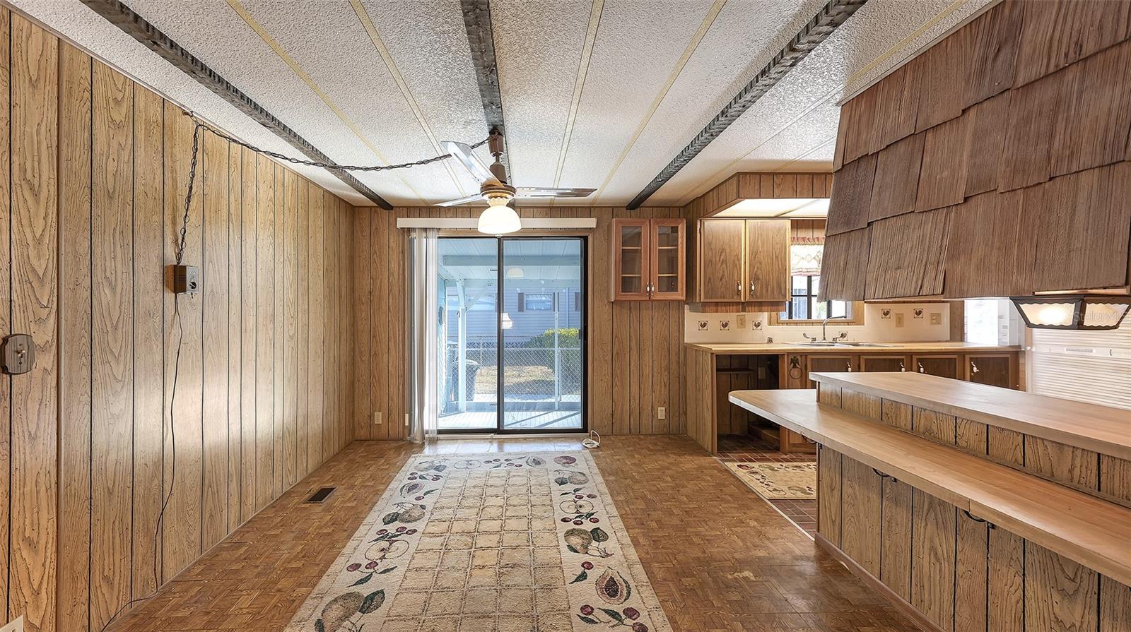 CASA LOMA MOBILEHOME - Residential