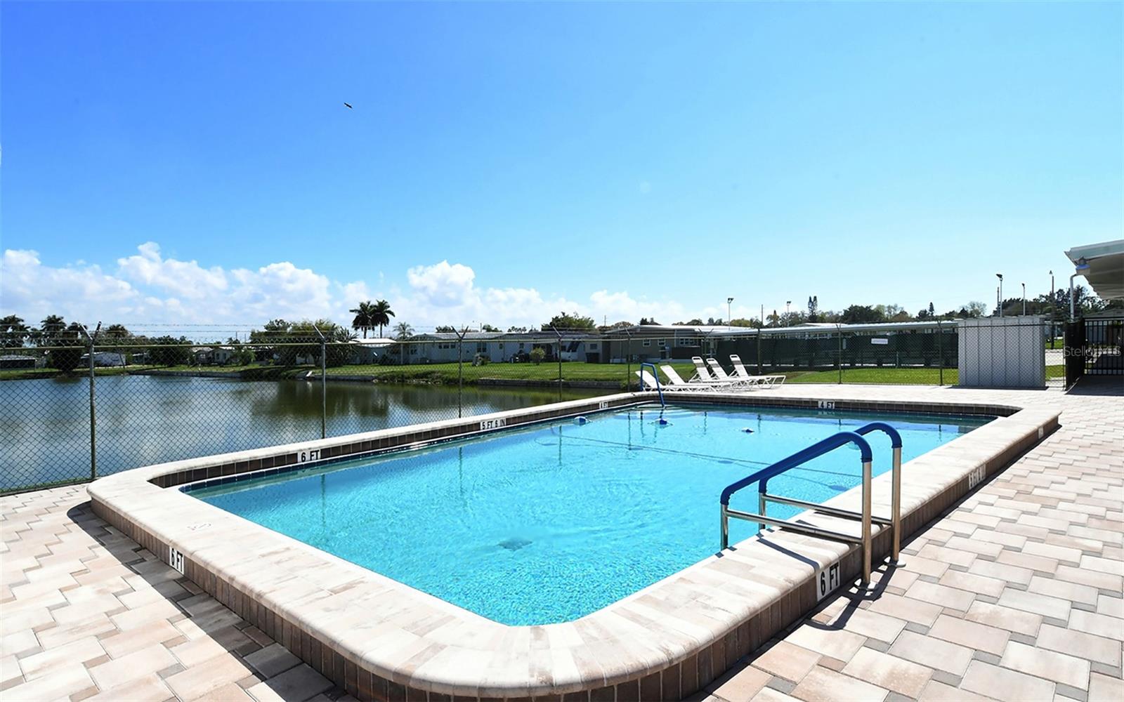 CASA LOMA MOBILEHOME - Residential