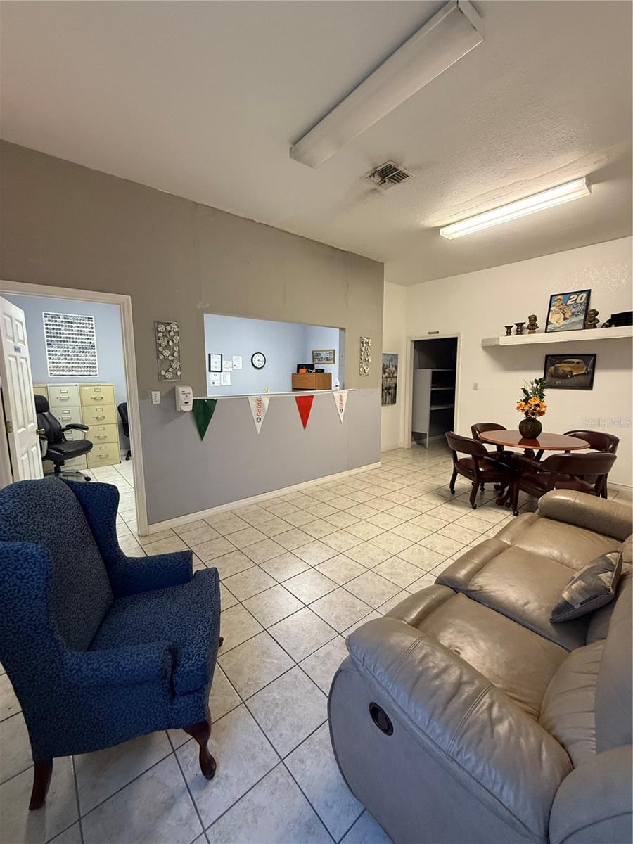 GRIFFIN PARK - Commercial Sale