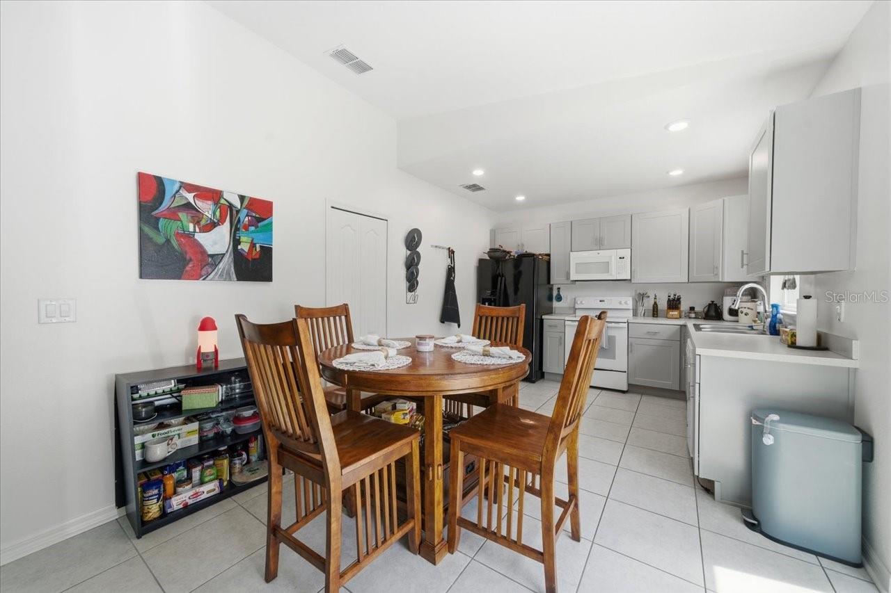 WEEKI WACHEE WOODLANDS - Residential