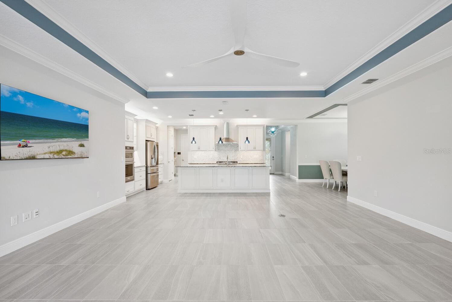 5533 LONG SHORE LOOP