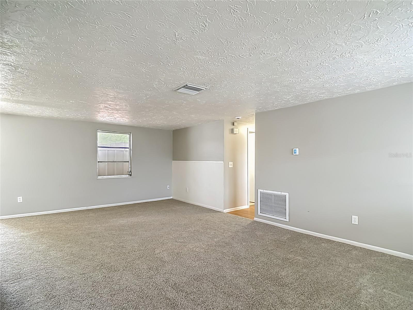 ALOHA GARDENS - Residential