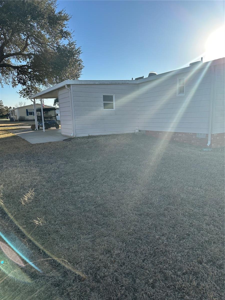 LADY LAKE ORANGE BLOSSOM GARDENS UNIT 12 - Residential