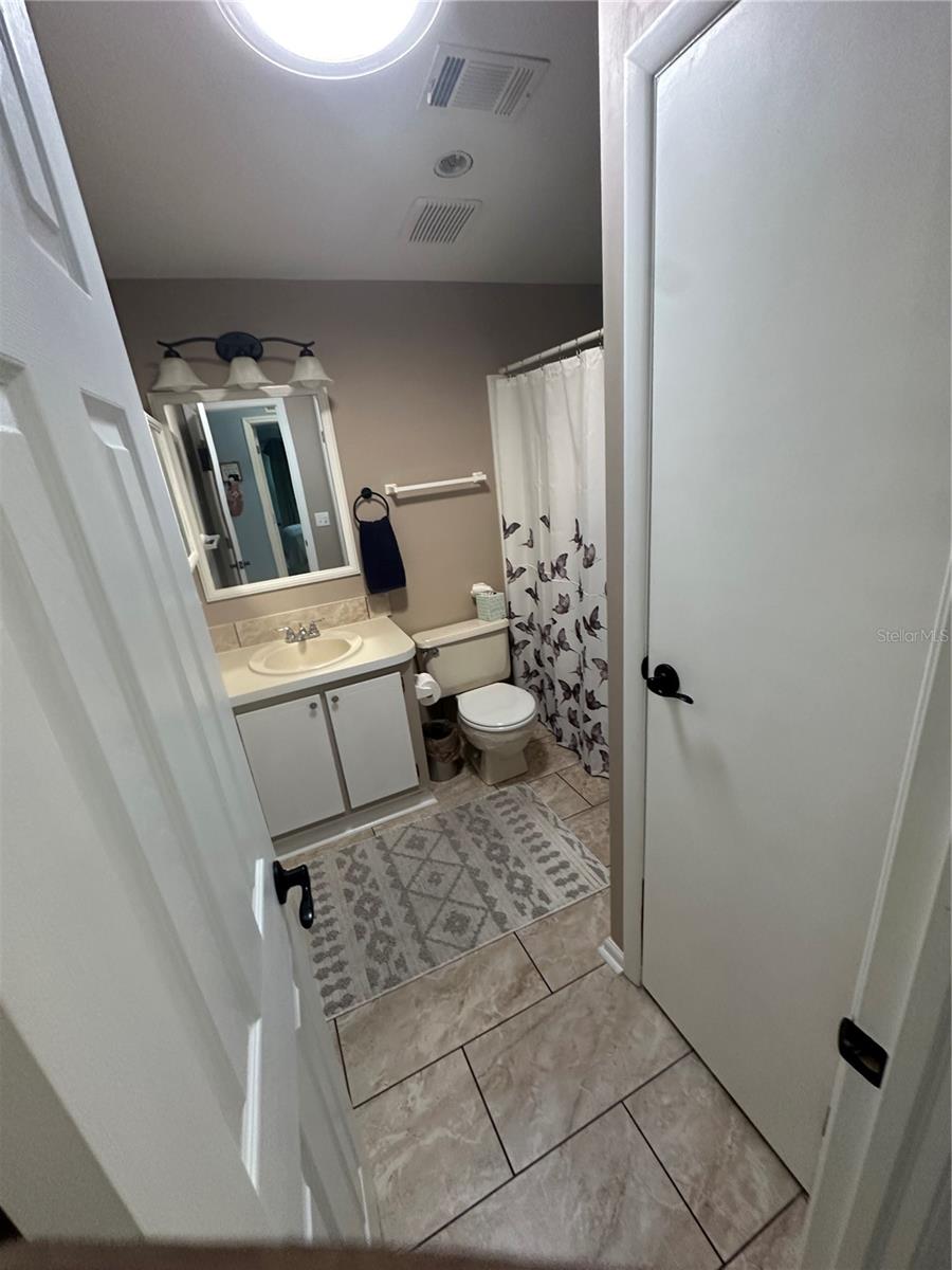 LADY LAKE ORANGE BLOSSOM GARDENS UNIT 12 - Residential