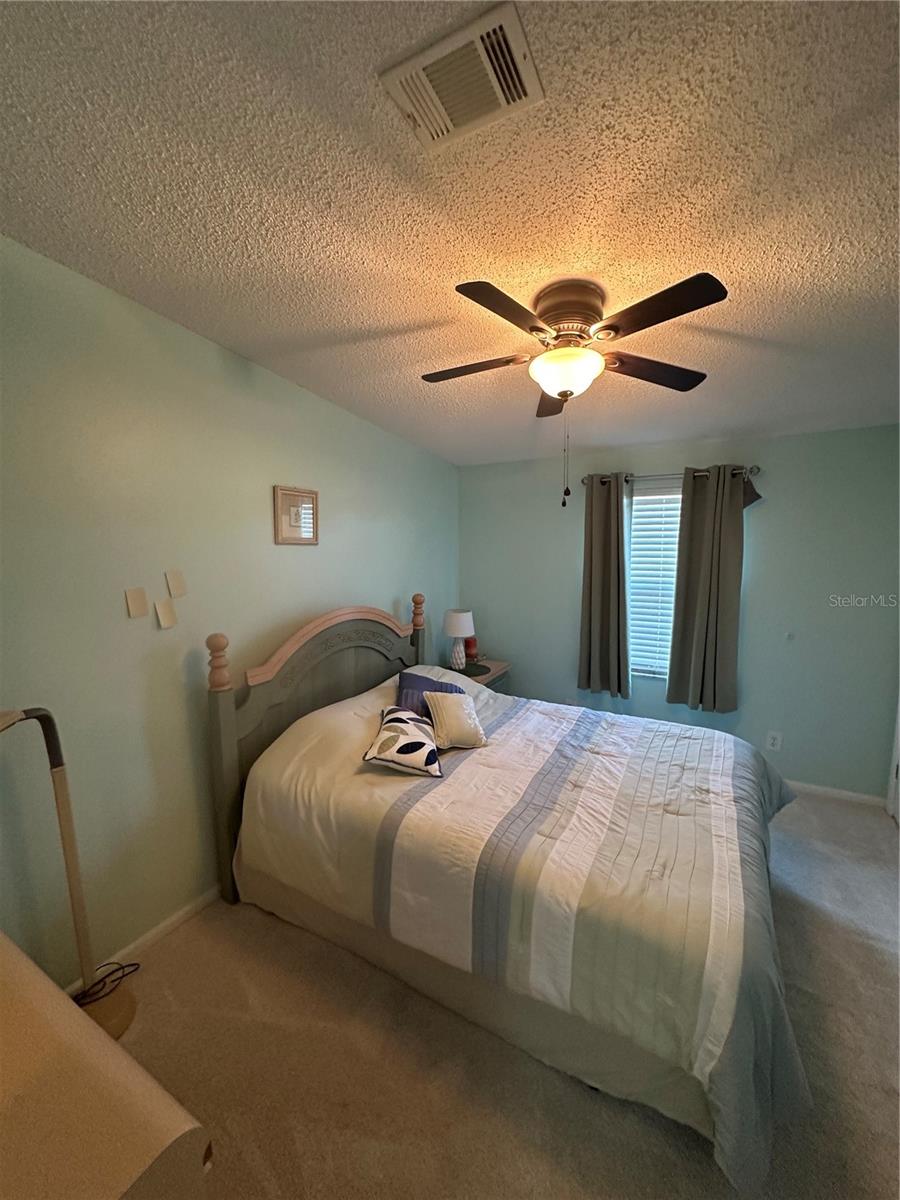LADY LAKE ORANGE BLOSSOM GARDENS UNIT 12 - Residential