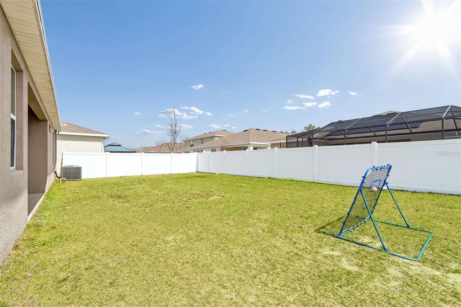 BARRINGTON/STERLING HILL UN 1 - Residential