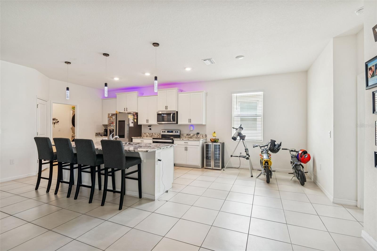 BARRINGTON/STERLING HILL UN 1 - Residential