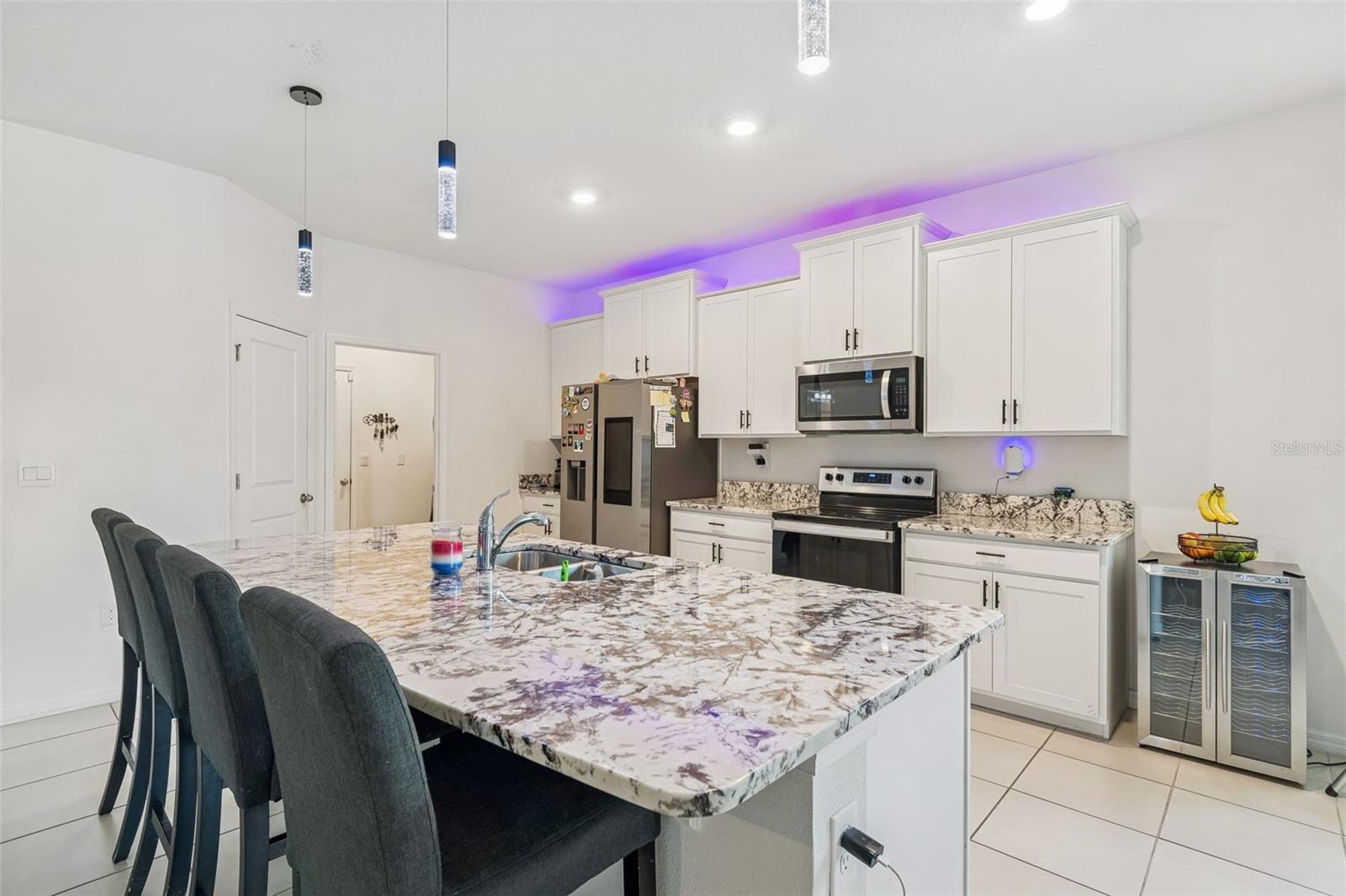 BARRINGTON/STERLING HILL UN 1 - Residential