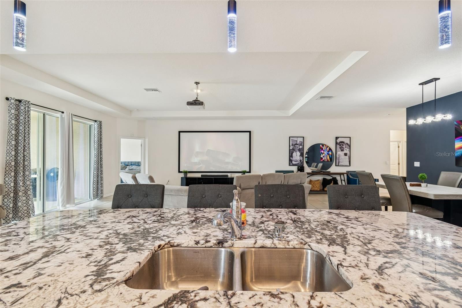 BARRINGTON/STERLING HILL UN 1 - Residential