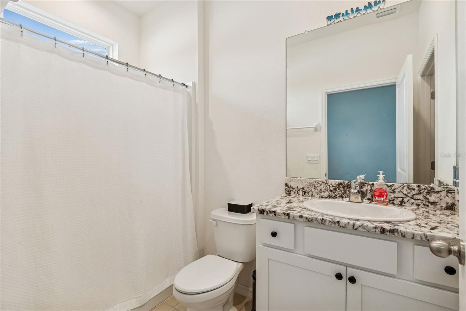 BARRINGTON/STERLING HILL UN 1 - Residential