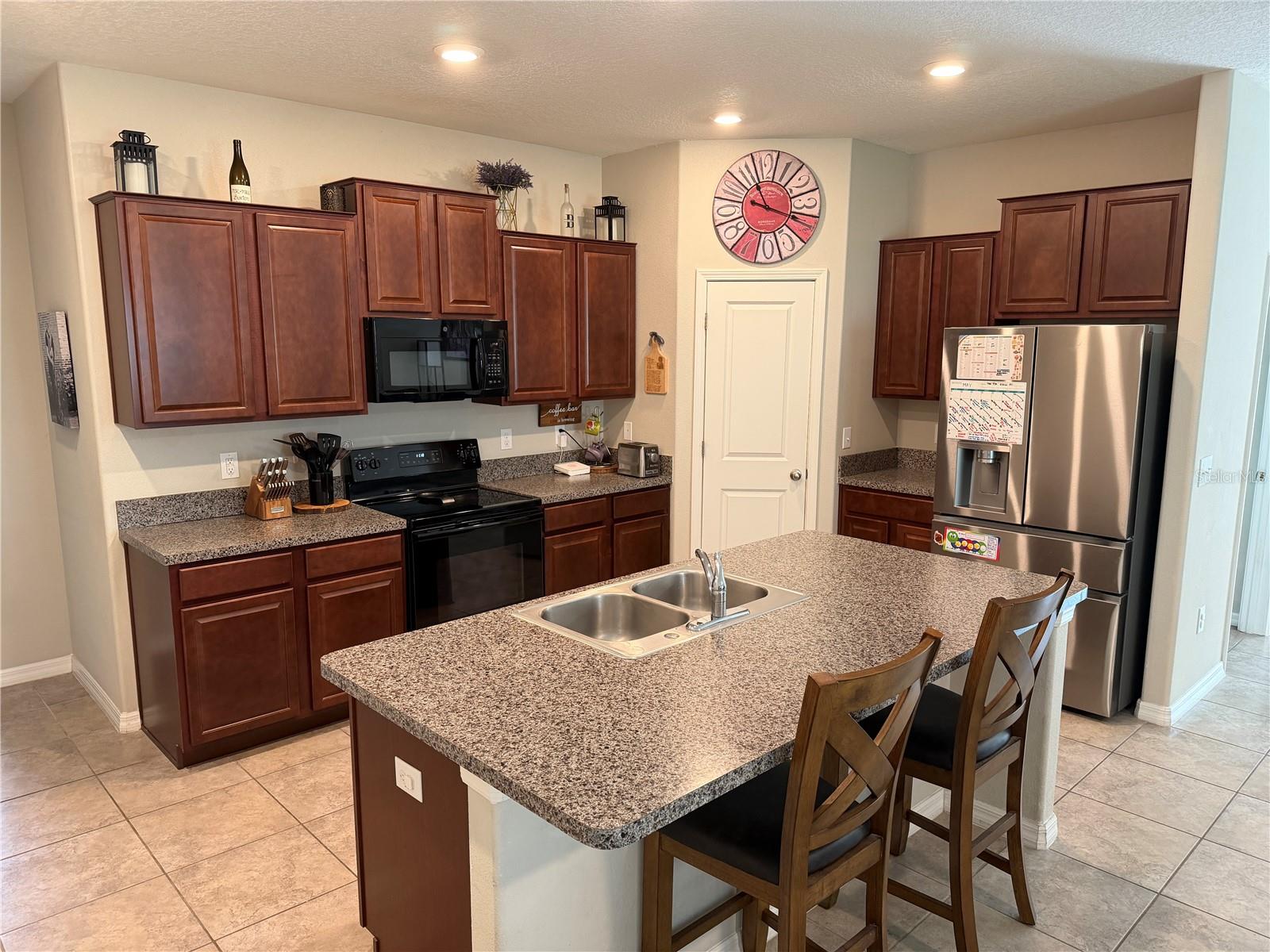 TWIN CREEKS PH 1 & 2 - Residential