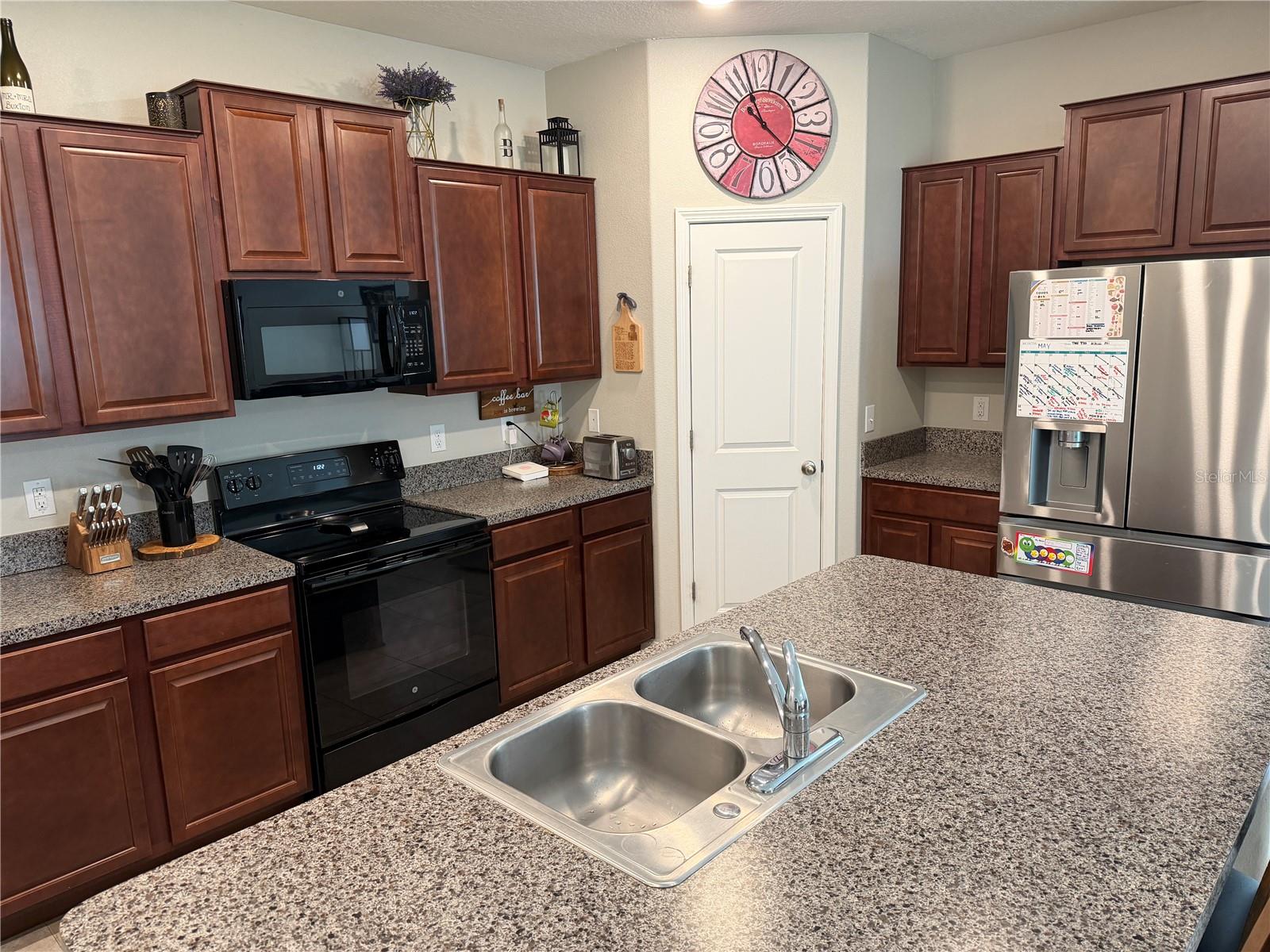 TWIN CREEKS PH 1 & 2 - Residential