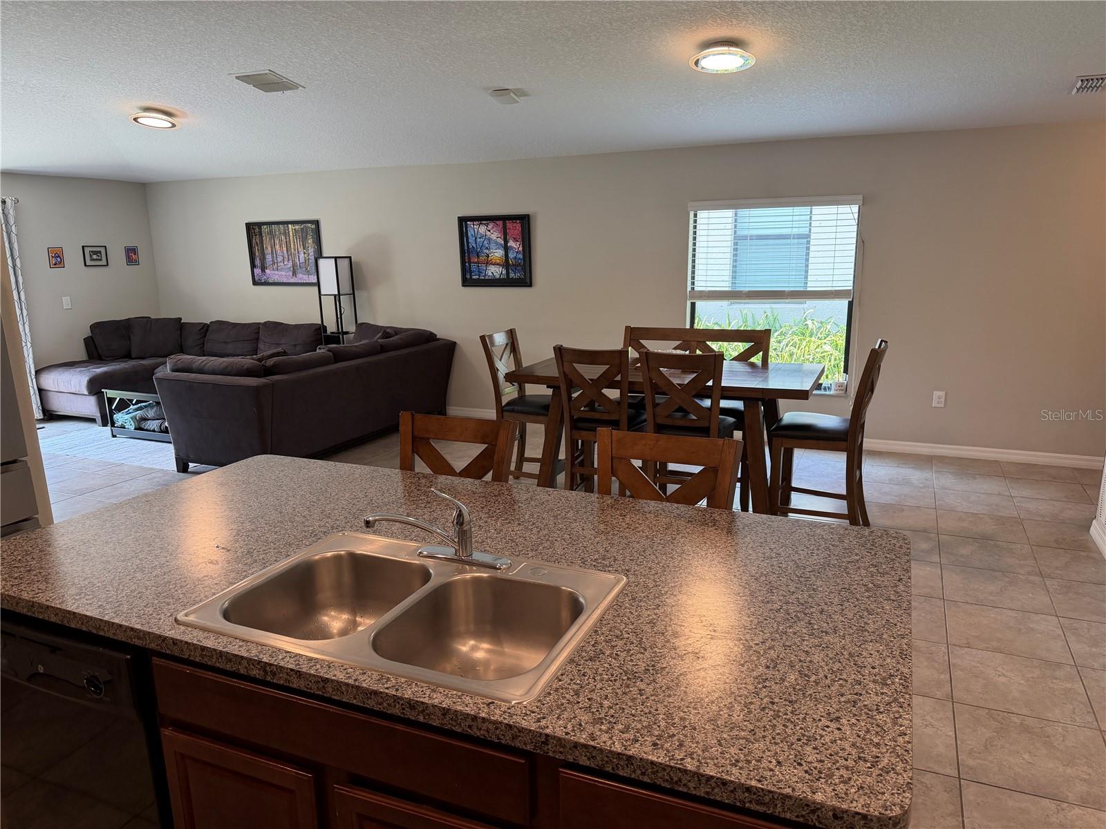 TWIN CREEKS PH 1 & 2 - Residential