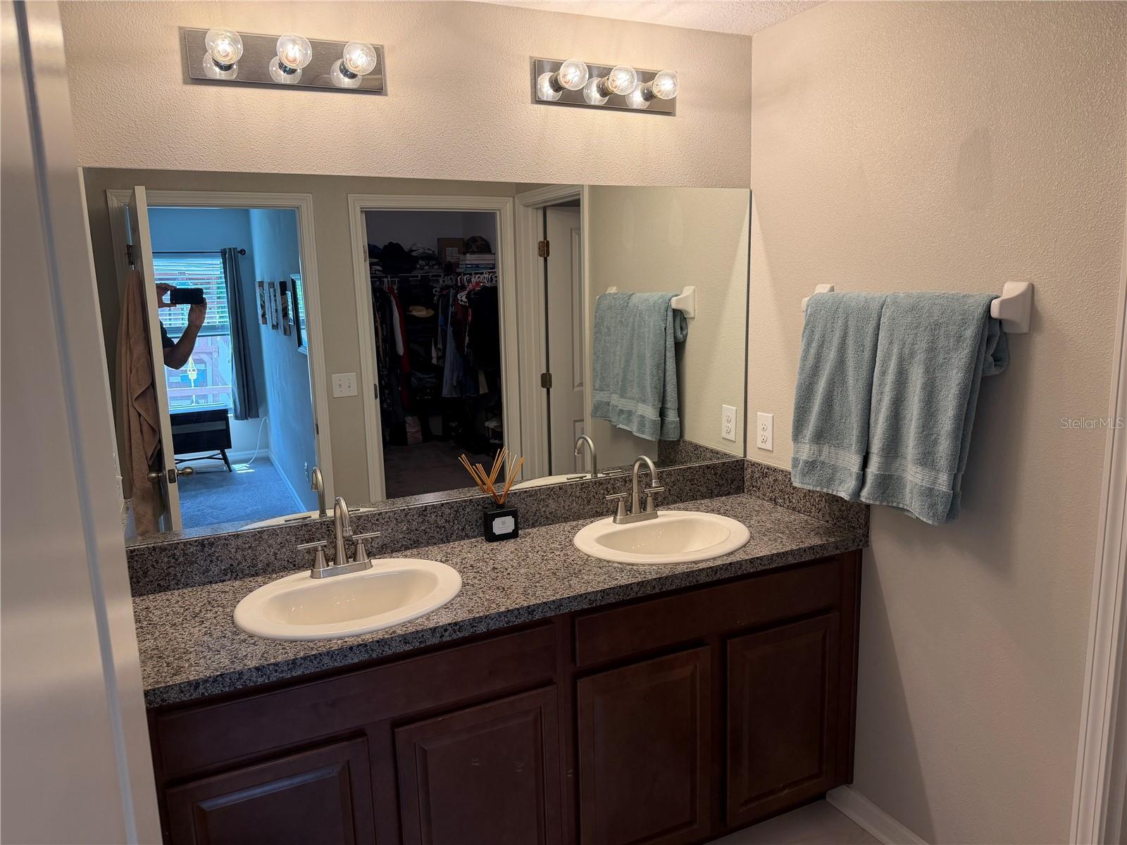 TWIN CREEKS PH 1 & 2 - Residential