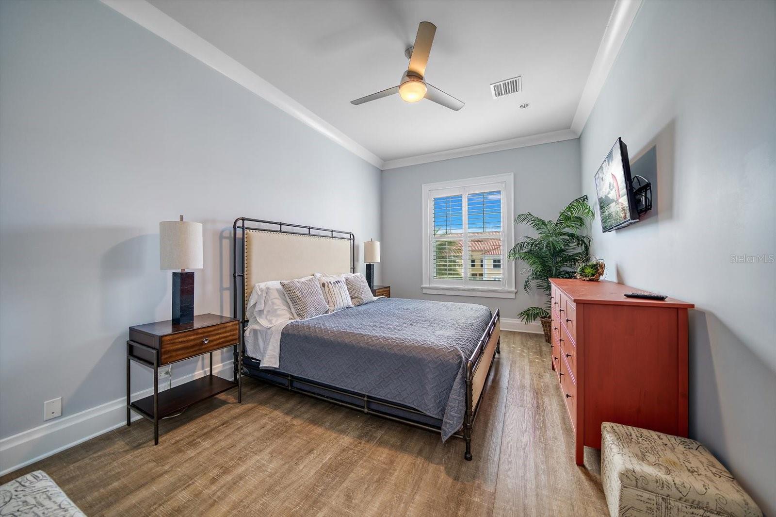 BRIGHTWATER BLUE TWNHMS - Residential