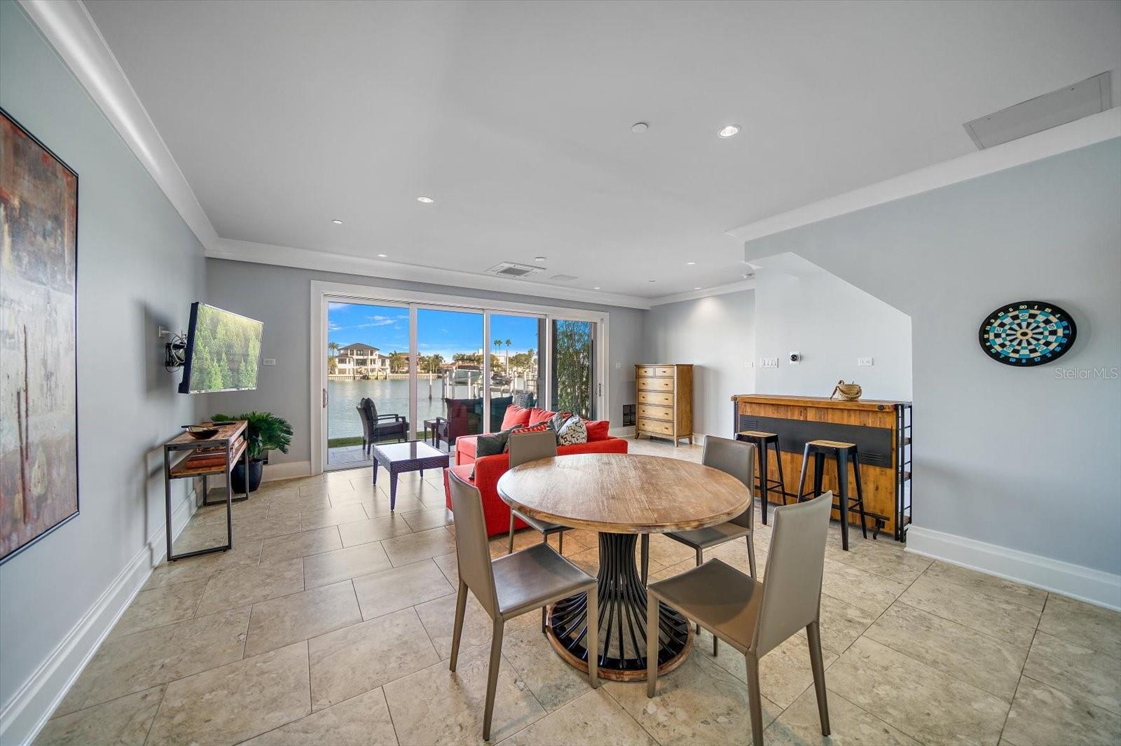 BRIGHTWATER BLUE TWNHMS - Residential