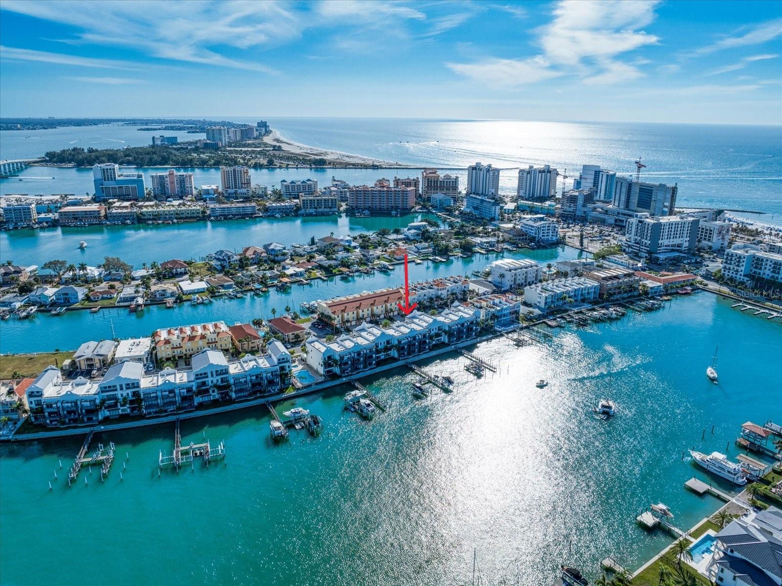 BRIGHTWATER BLUE TWNHMS - Residential