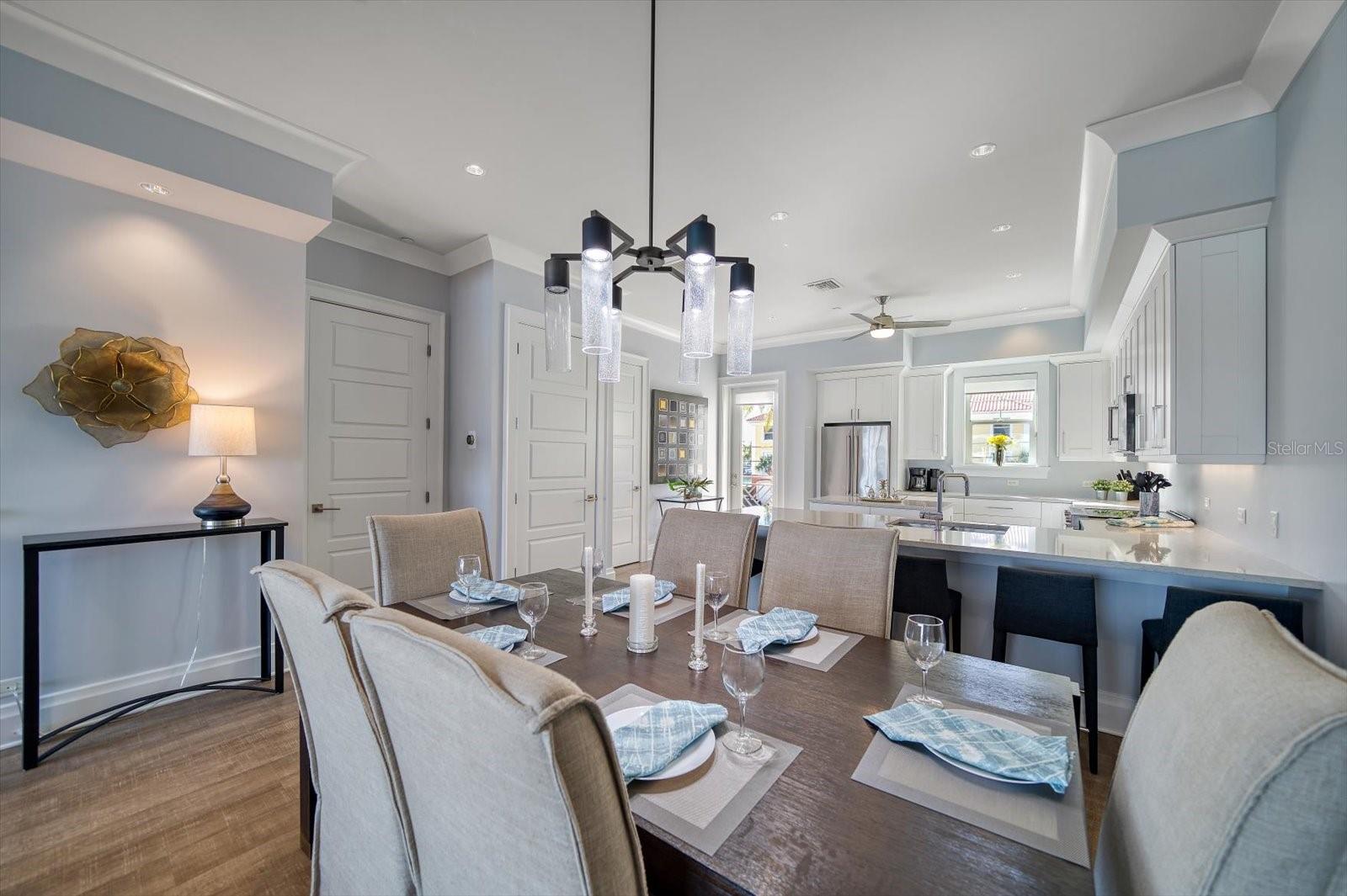 BRIGHTWATER BLUE TWNHMS - Residential