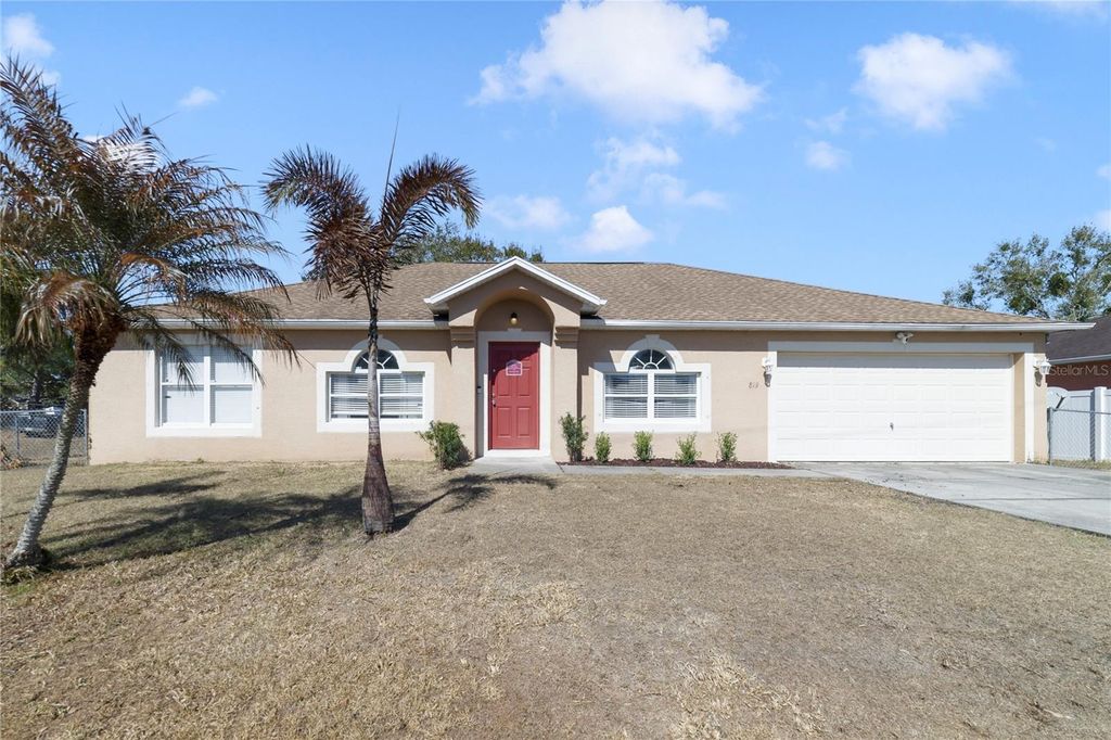 Photo of 819 Abbeville Court, Kissimmee, FL 34759 (MLS # O6382443)