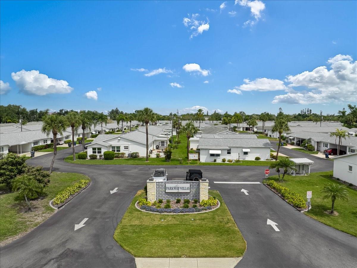 PARKWAY VILLAS - Residential