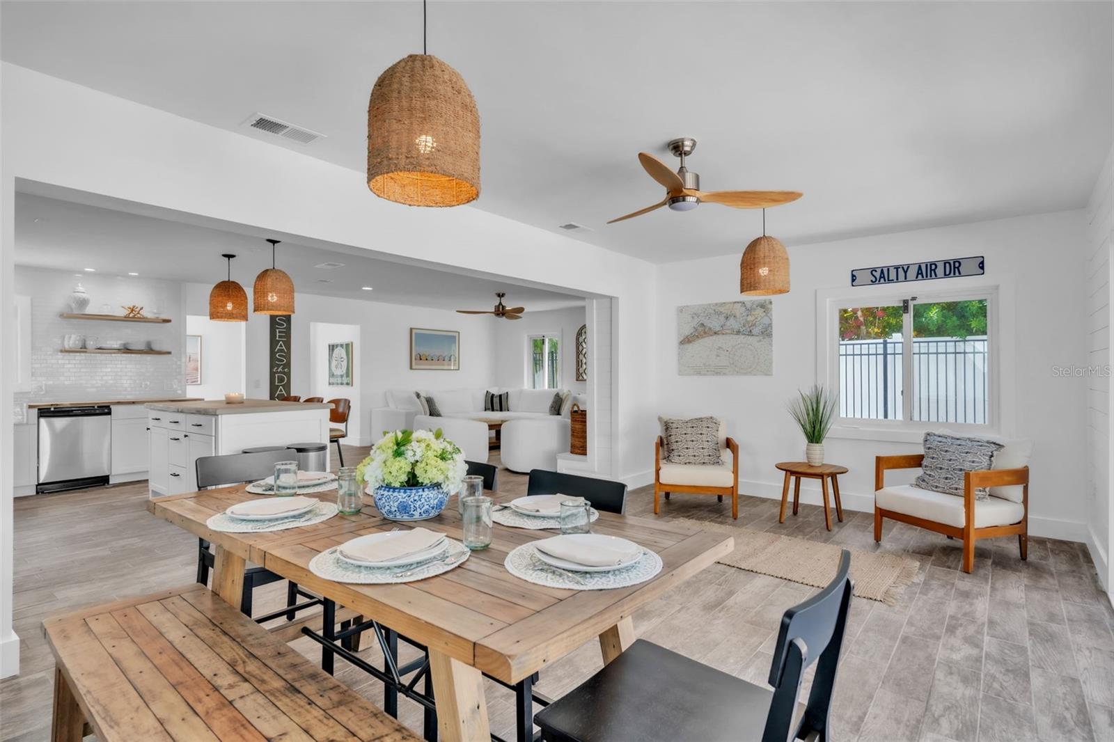 LAKE LA VISTA REP - Residential