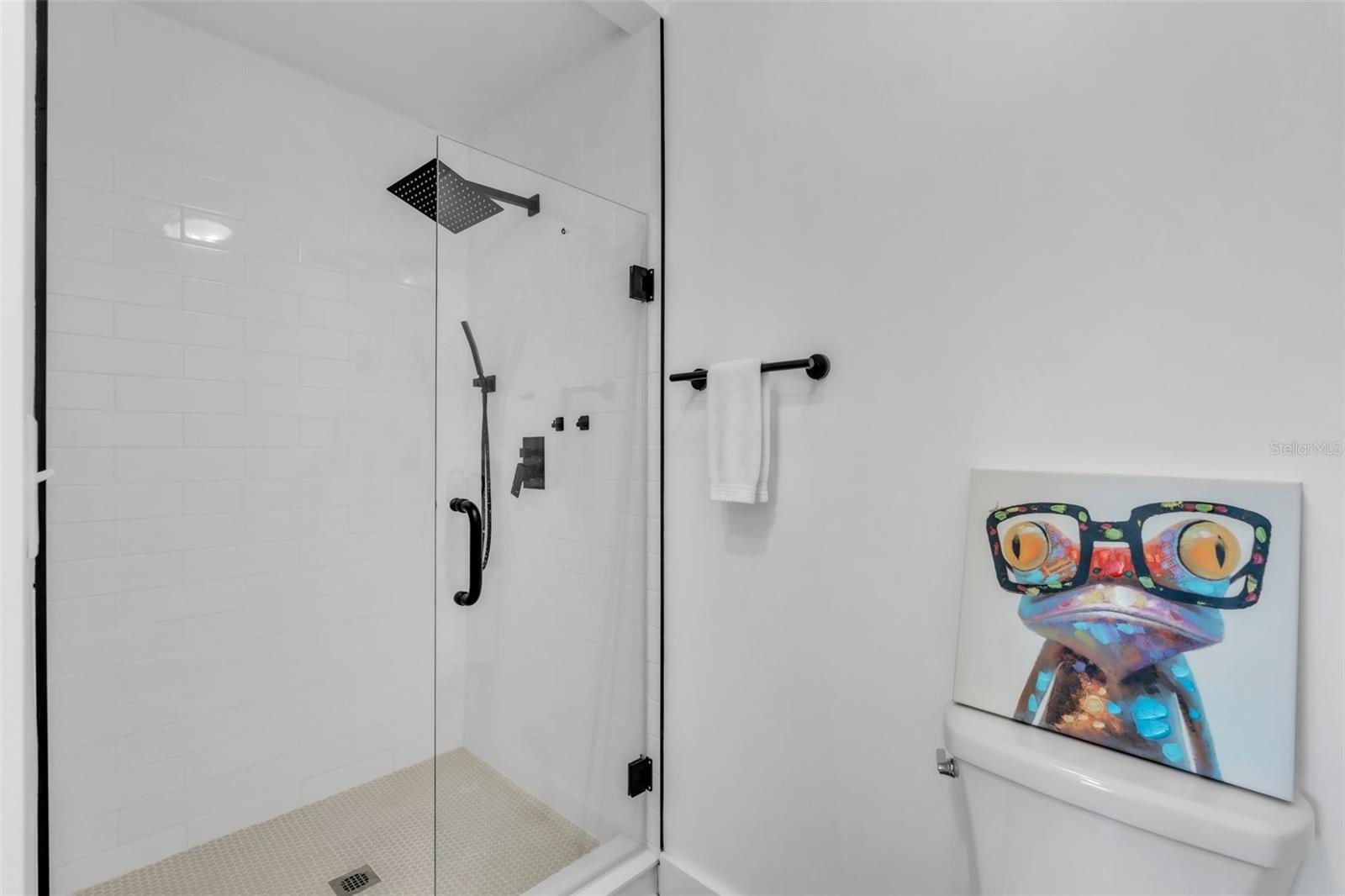 LAKE LA VISTA REP - Residential