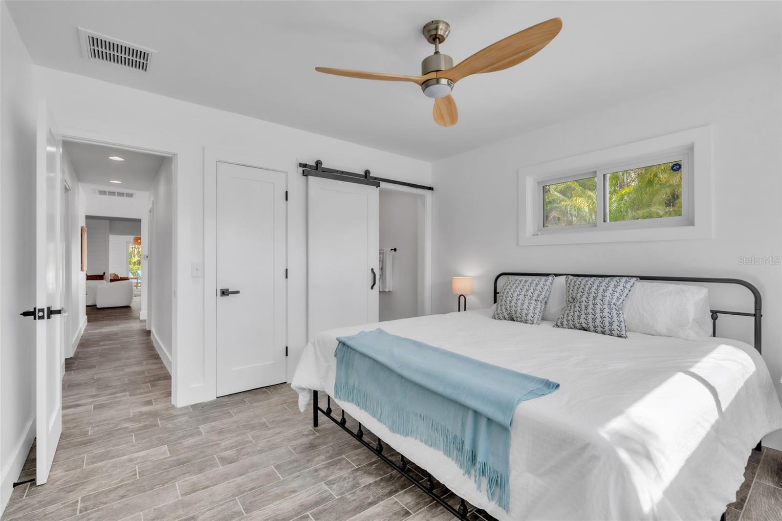 LAKE LA VISTA REP - Residential