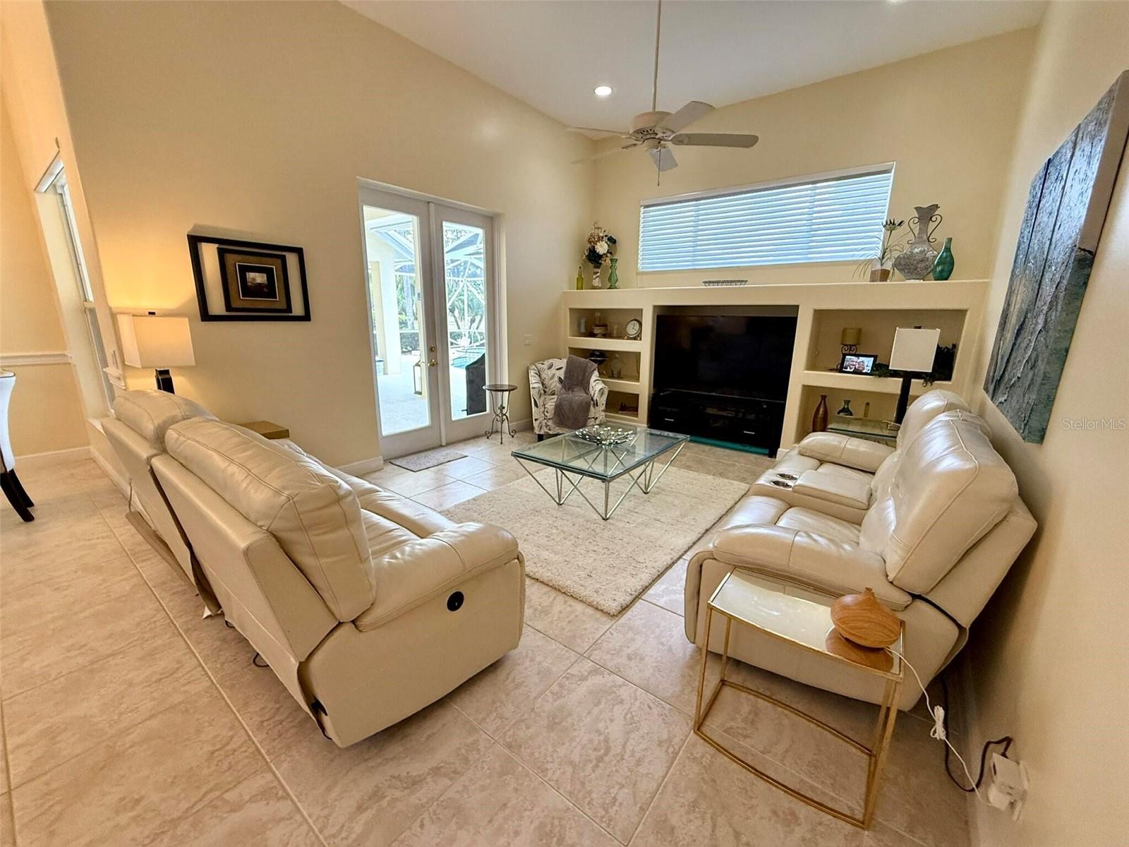 ST LUCIE WEST 2 COUNTRY CLUB ESTATES PRCL 8 PH 1 - Residential