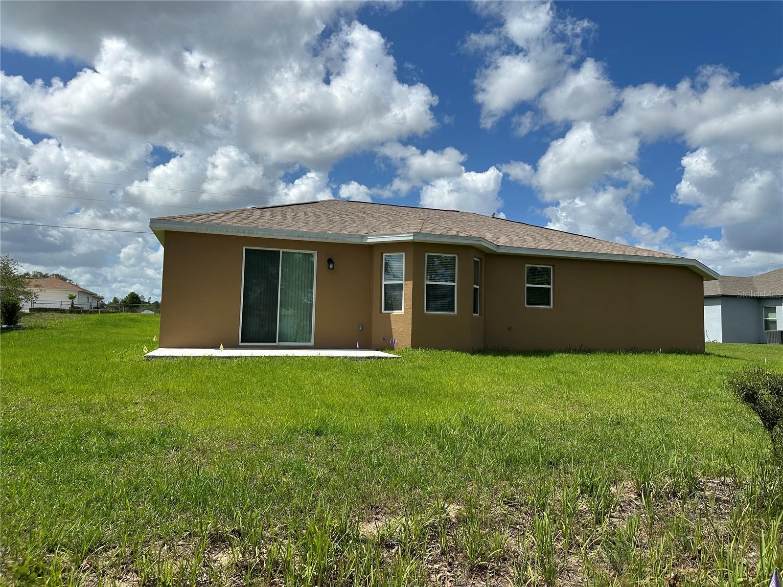 ROYAL HIGHLANDS - Residential