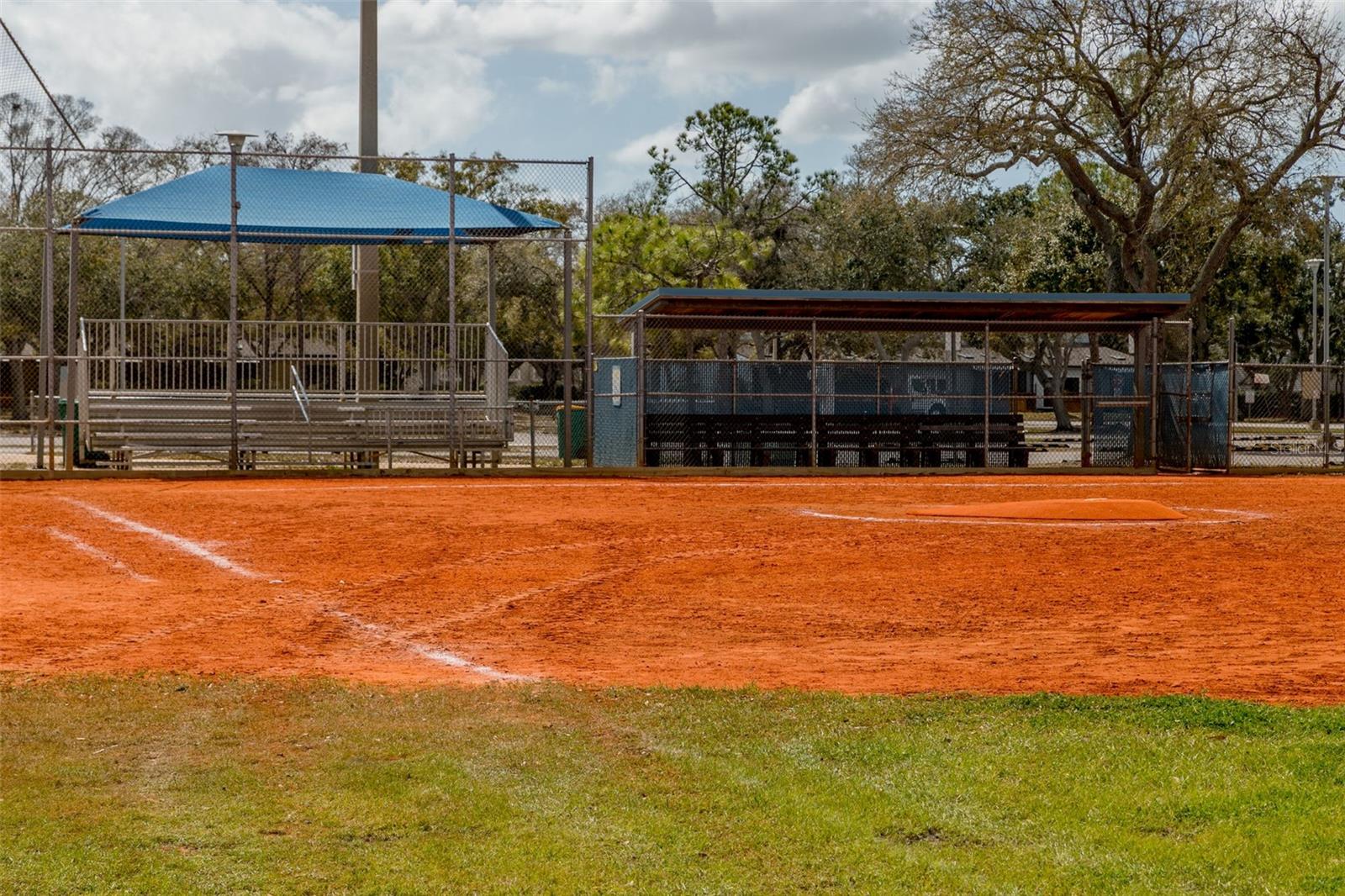 LAKE FOREST CONDO - Residential