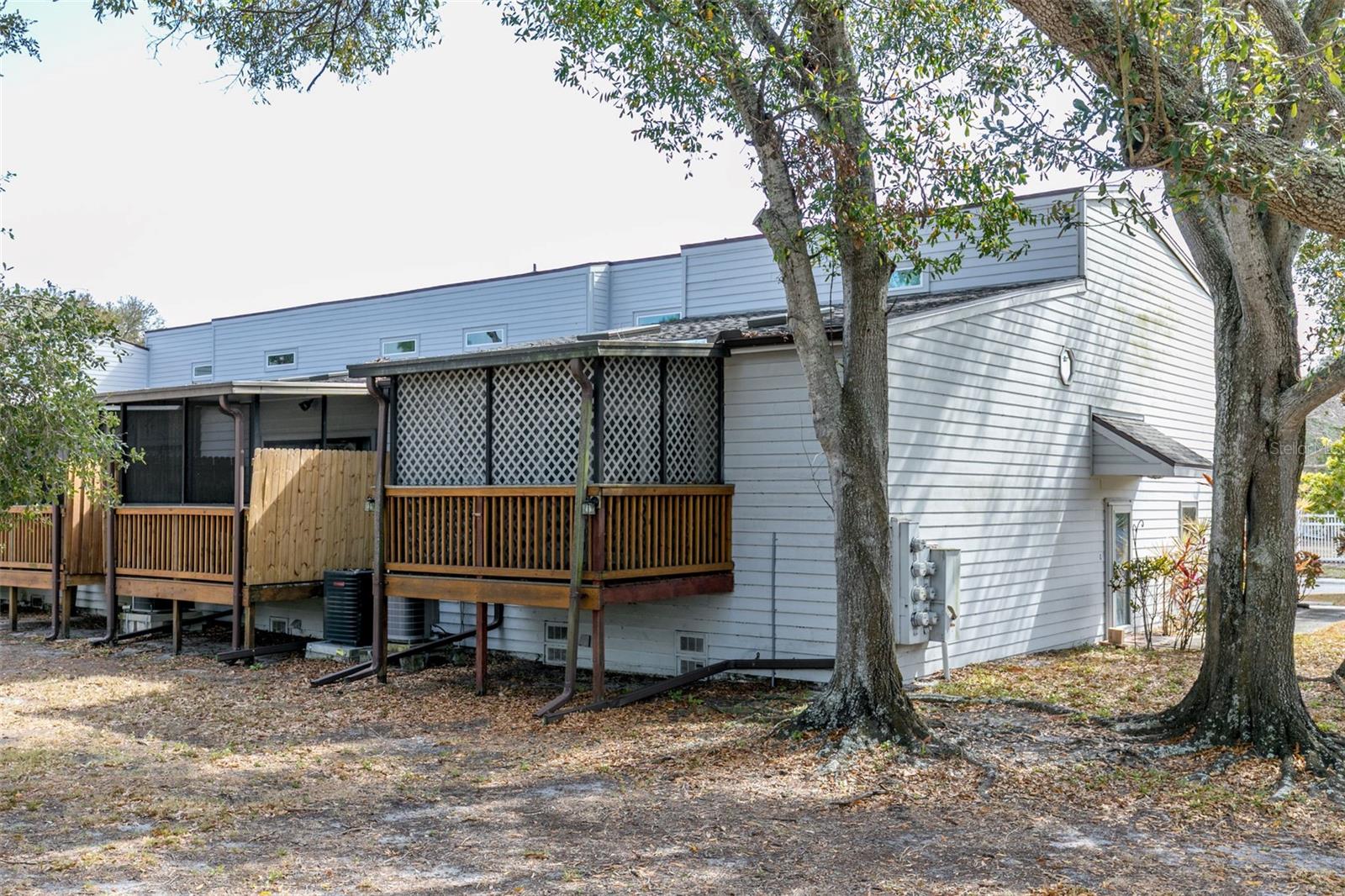 LAKE FOREST CONDO - Residential